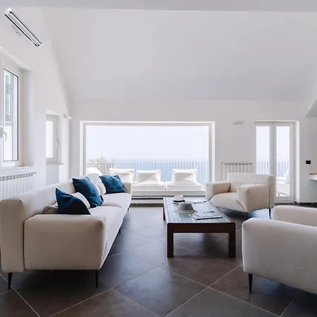 Dequinz Luxury With Infinity Pool & Sea View Villa Massa Lubrense