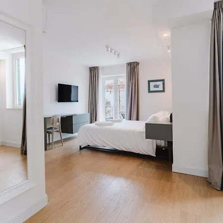 Dequinz Luxury With Infinity Pool & Sea View * Massa Lubrense