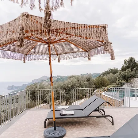 Villa Dequinz Luxury With Infinity Pool & Sea View *